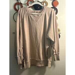 Women Zenana 2x distressed sweatshirt